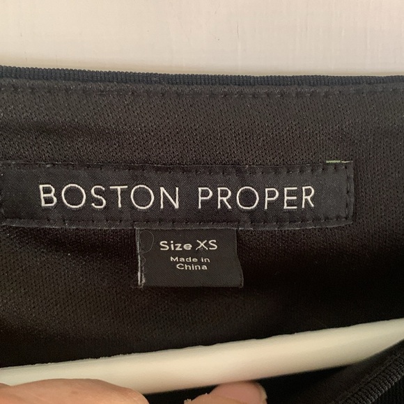 Boston Proper black white striped knit top with cold shoulder 3/4 sleeves Sz XS - Picture 7 of 9